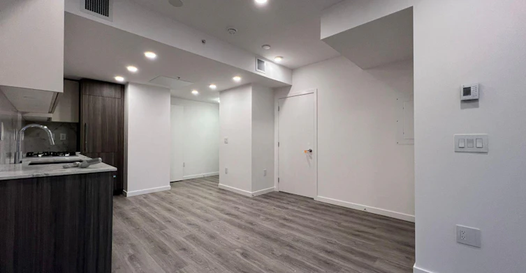 303-10333 133 Street, Surrey, BC, V3T 0V1 - 6
