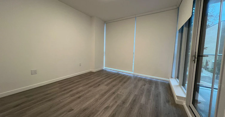 303-10333 133 Street, Surrey, BC, V3T 0V1 - 8