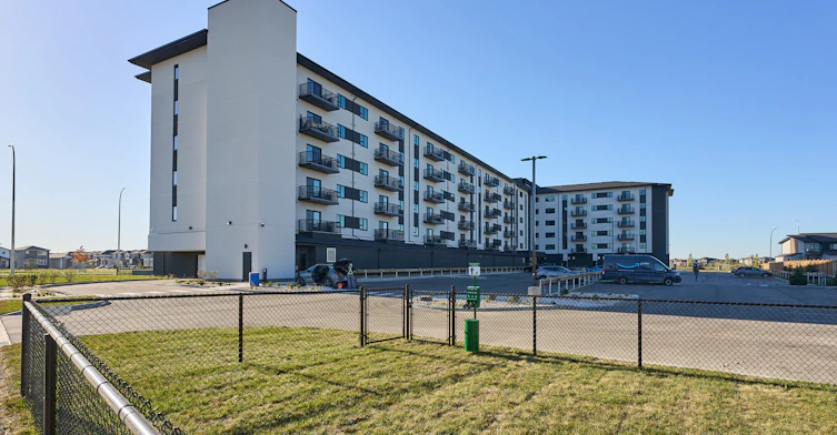 203-1530 Warde Avenue, Winnipeg, MB, R3X 0Y6 - 2