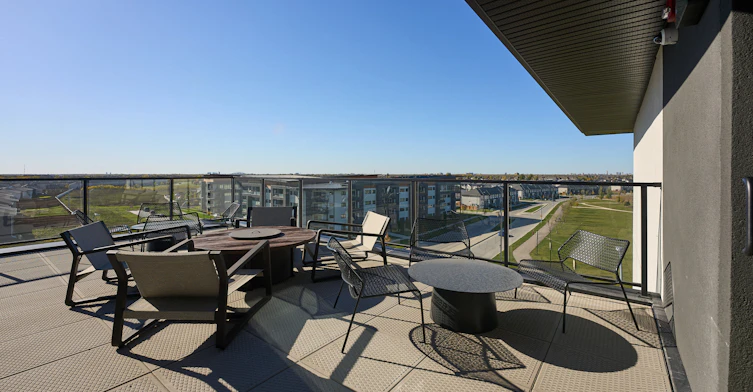 203-1530 Warde Avenue, Winnipeg, MB, R3X 0Y6 - 4