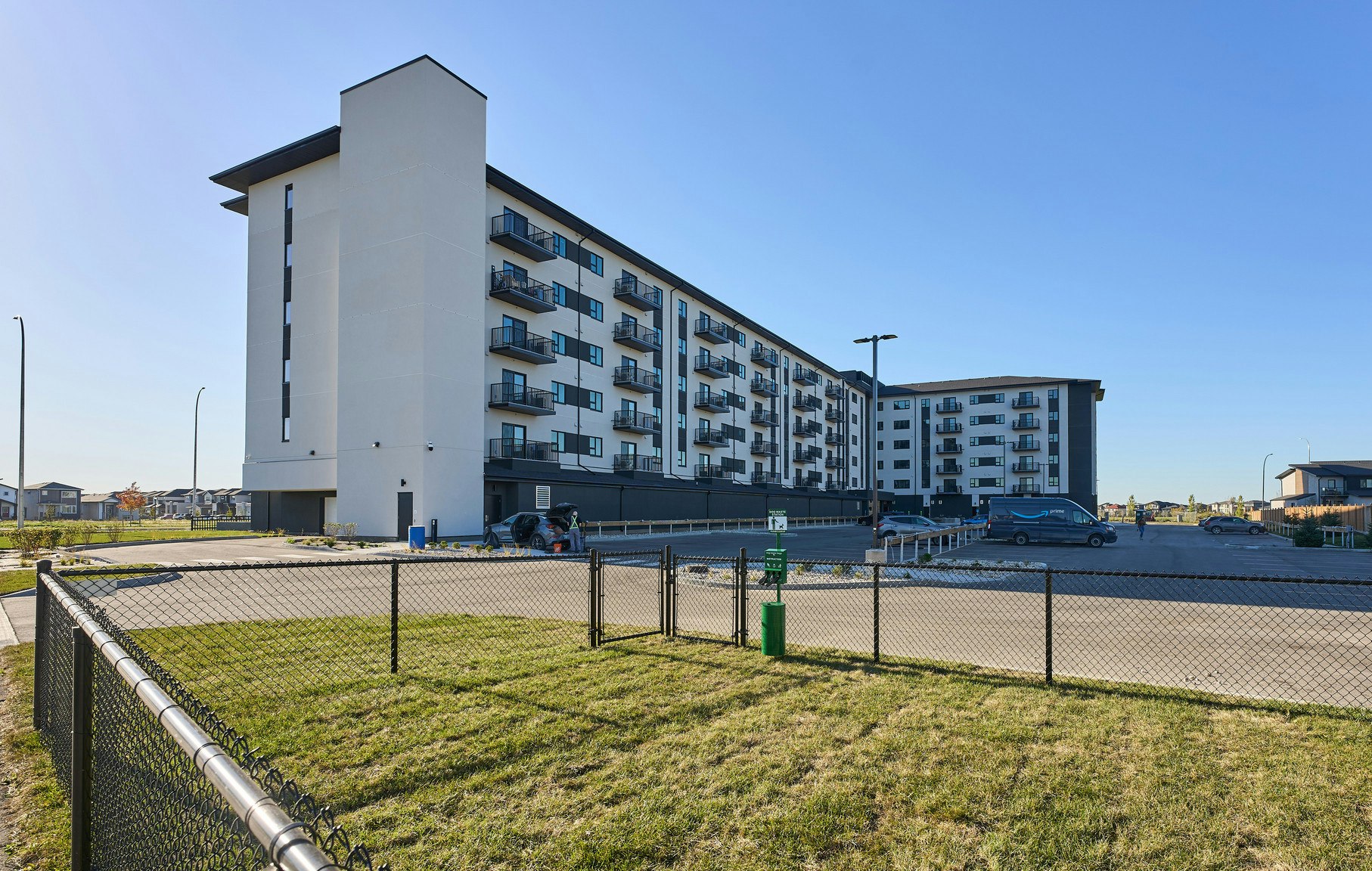 320-1530 Warde Avenue, Winnipeg, MB, R3X 0Y6 - 2