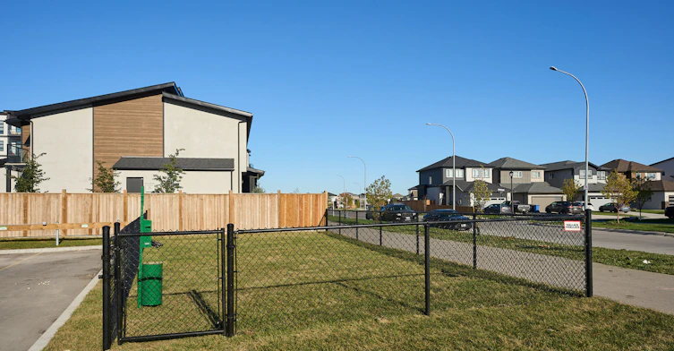 617-1530 Warde Avenue, Winnipeg, MB, R3X 0Y6 - 9