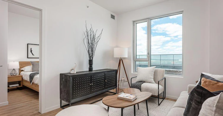6993 Decarie, Montréal, QC, H3W 0B5 - 9