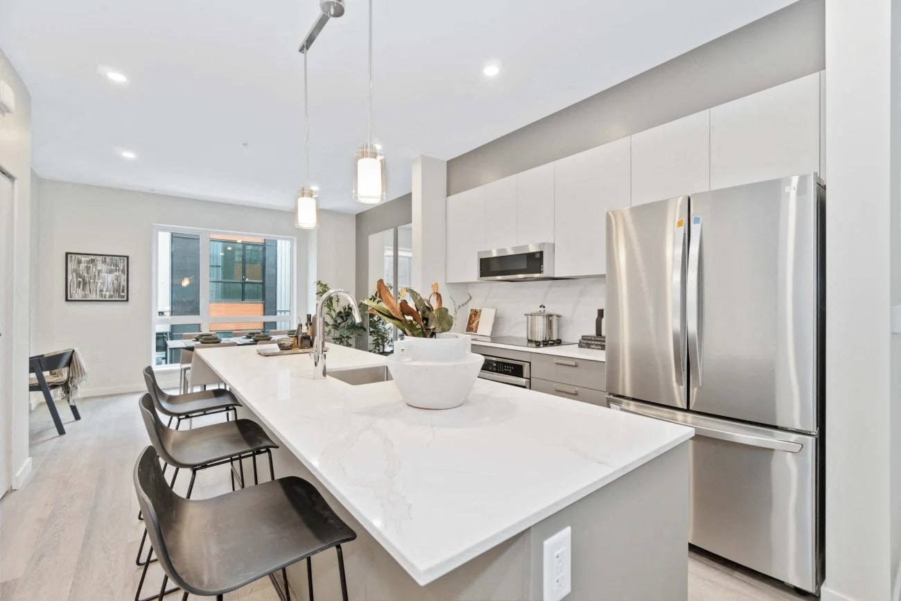A-204-3588 Hull Street, Vancouver, BC, V5N 4R9 - 2
