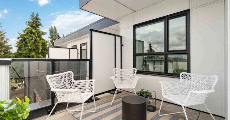 A-300-3588 Hull Street, Vancouver, BC, V5N 4R9 - 5