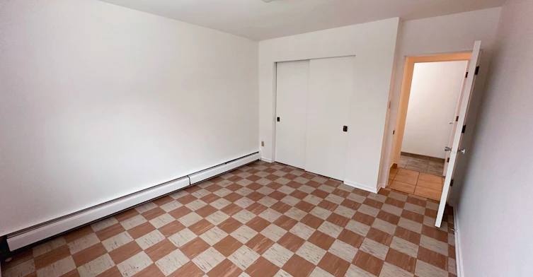 2929 Unwin Road NW, Calgary, AB, T2N 4C8 - 8