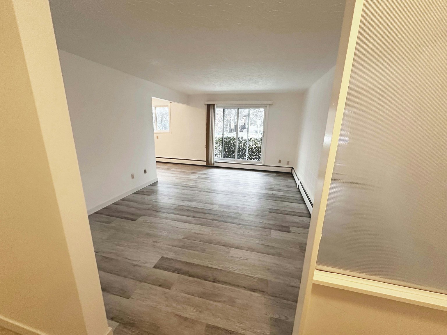 2929 Unwin Road NW, Calgary, AB, T2N 4C8 - 3