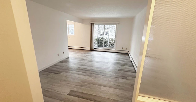 2929 Unwin Road NW, Calgary, AB, T2N 4C8 - 3