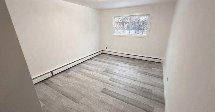 2929 Unwin Road NW, Calgary, AB, T2N 4C8 - 10