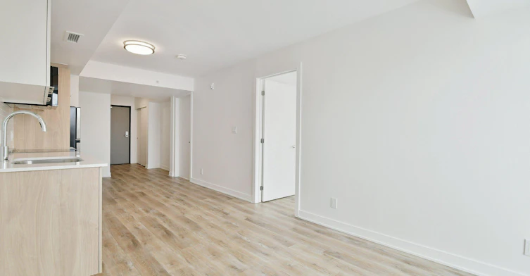 36 Robinson Avenue, Ottawa, ON, K1N 0G4 - 92