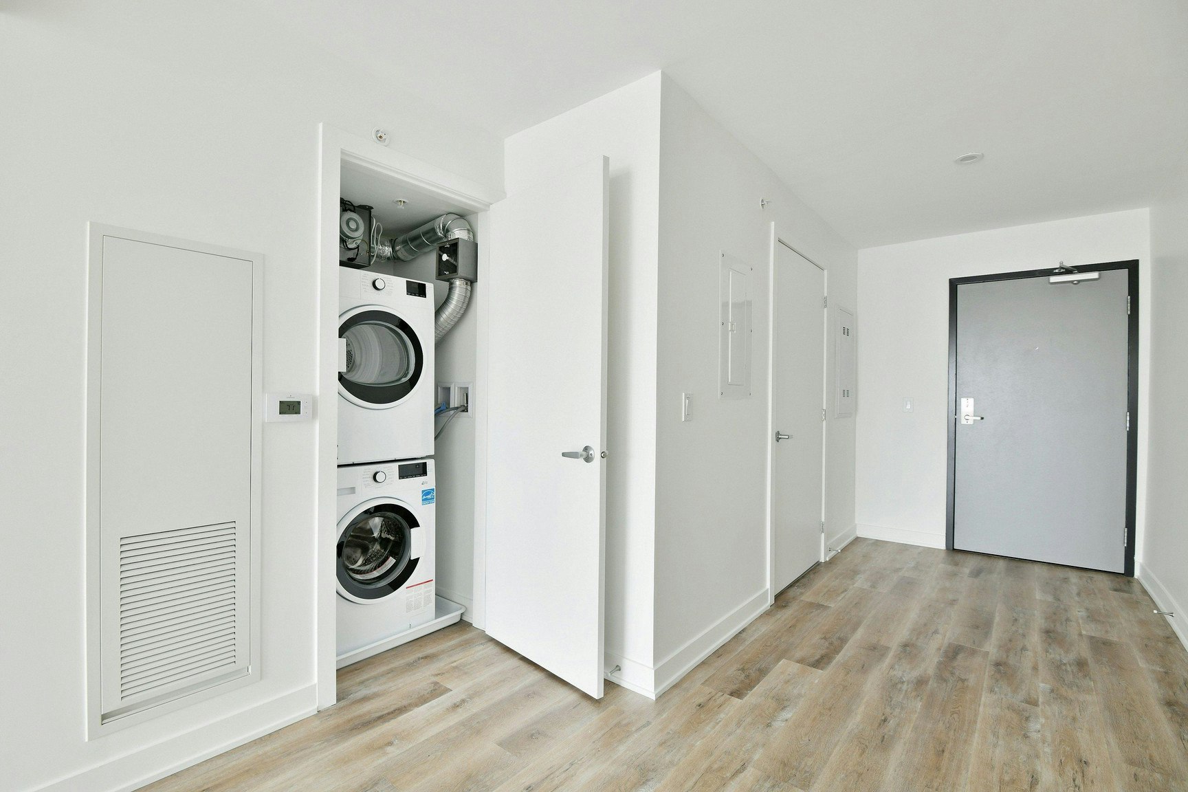 36 Robinson Avenue, Ottawa, ON, K1N 0G4 - 3
