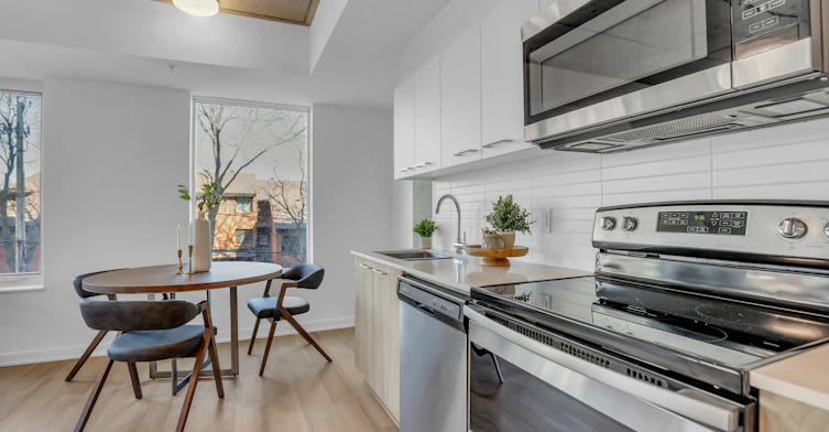 36 Robinson Avenue, Ottawa, ON, K1N 0G4 - 30