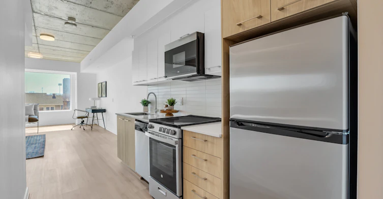 36 Robinson Avenue, Ottawa, ON, K1N 0G4 - 14