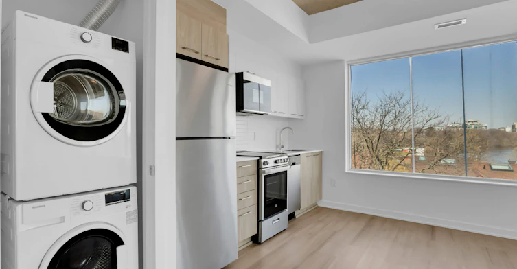 36 Robinson Avenue, Ottawa, ON, K1N 0G4 - 23