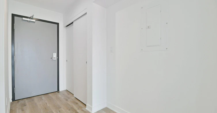 36 Robinson Avenue, Ottawa, ON, K1N 0G4 - 97