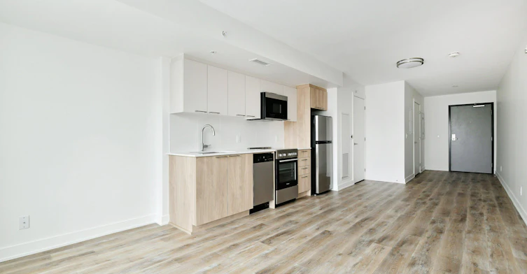 36 Robinson Avenue, Ottawa, ON, K1N 0G4 - 5