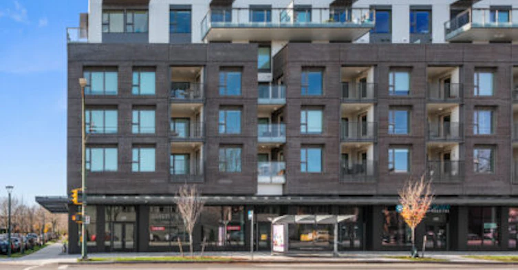 218-695 East 19th Avenue, Vancouver, BC, V5V 0J1 - 2