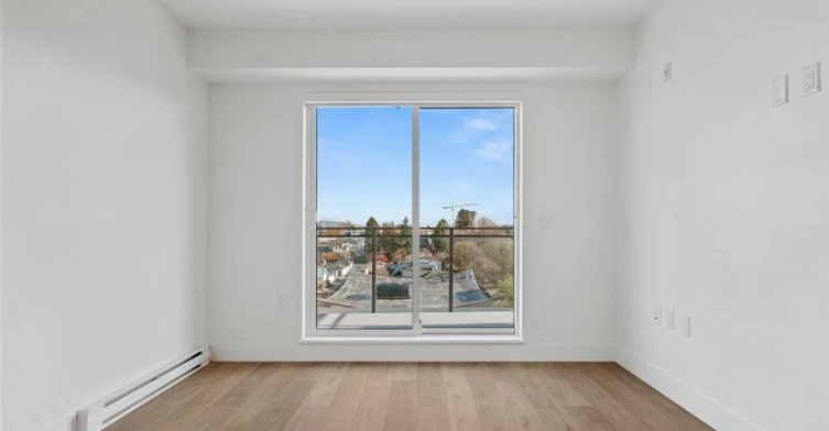 221-695 East 19th Avenue, Vancouver, BC, V5V 0J1 - 5