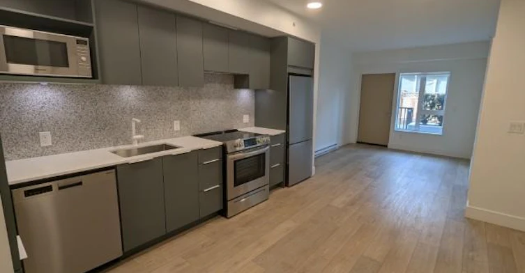 221-695 East 19th Avenue, Vancouver, BC, V5V 0J1 - 7