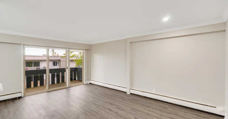 306-1555 Jubilee Avenue, Victoria, BC, V8R 4N4 - 6