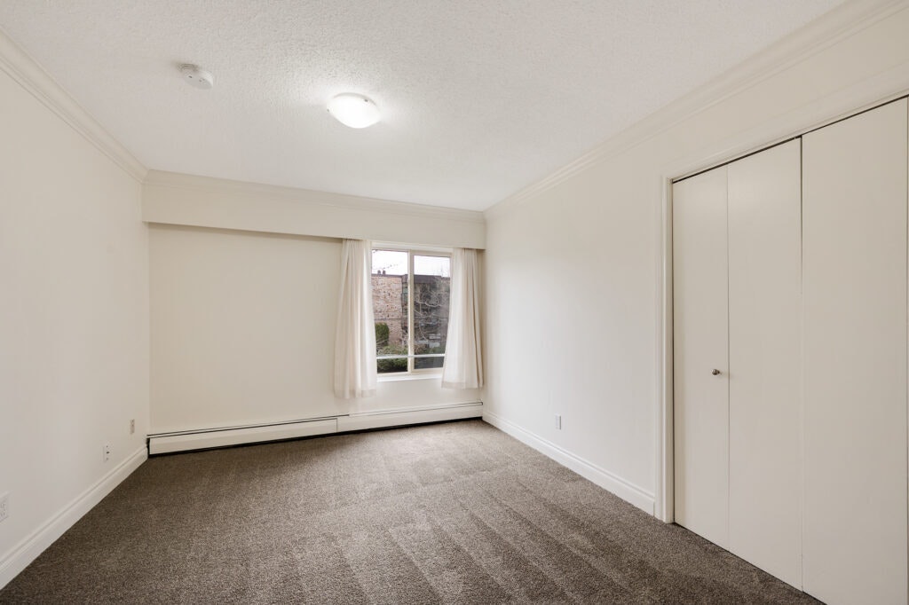 202-1555 Jubilee Avenue, Victoria, BC, V8R 4N4 - 9