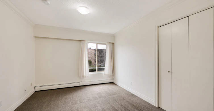 202-1555 Jubilee Avenue, Victoria, BC, V8R 4N4 - 9