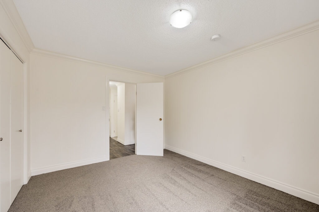 202-1555 Jubilee Avenue, Victoria, BC, V8R 4N4 - 10