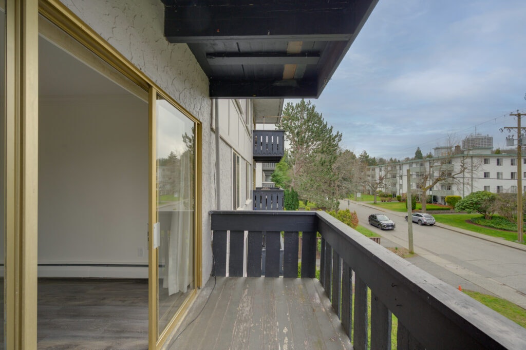 202-1555 Jubilee Avenue, Victoria, BC, V8R 4N4 - 14