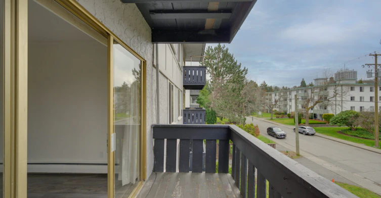 202-1555 Jubilee Avenue, Victoria, BC, V8R 4N4 - 14