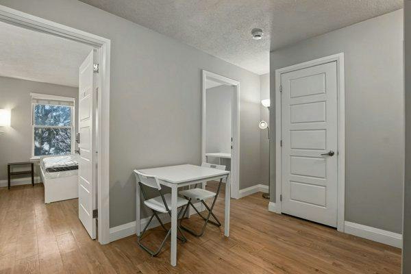 647 Victoria Street South, Kitchener, ON, N2M 3B2 - 20