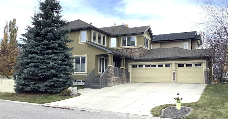 23 Chapala Close Southeast, Calgary, AB, T2X 3S9