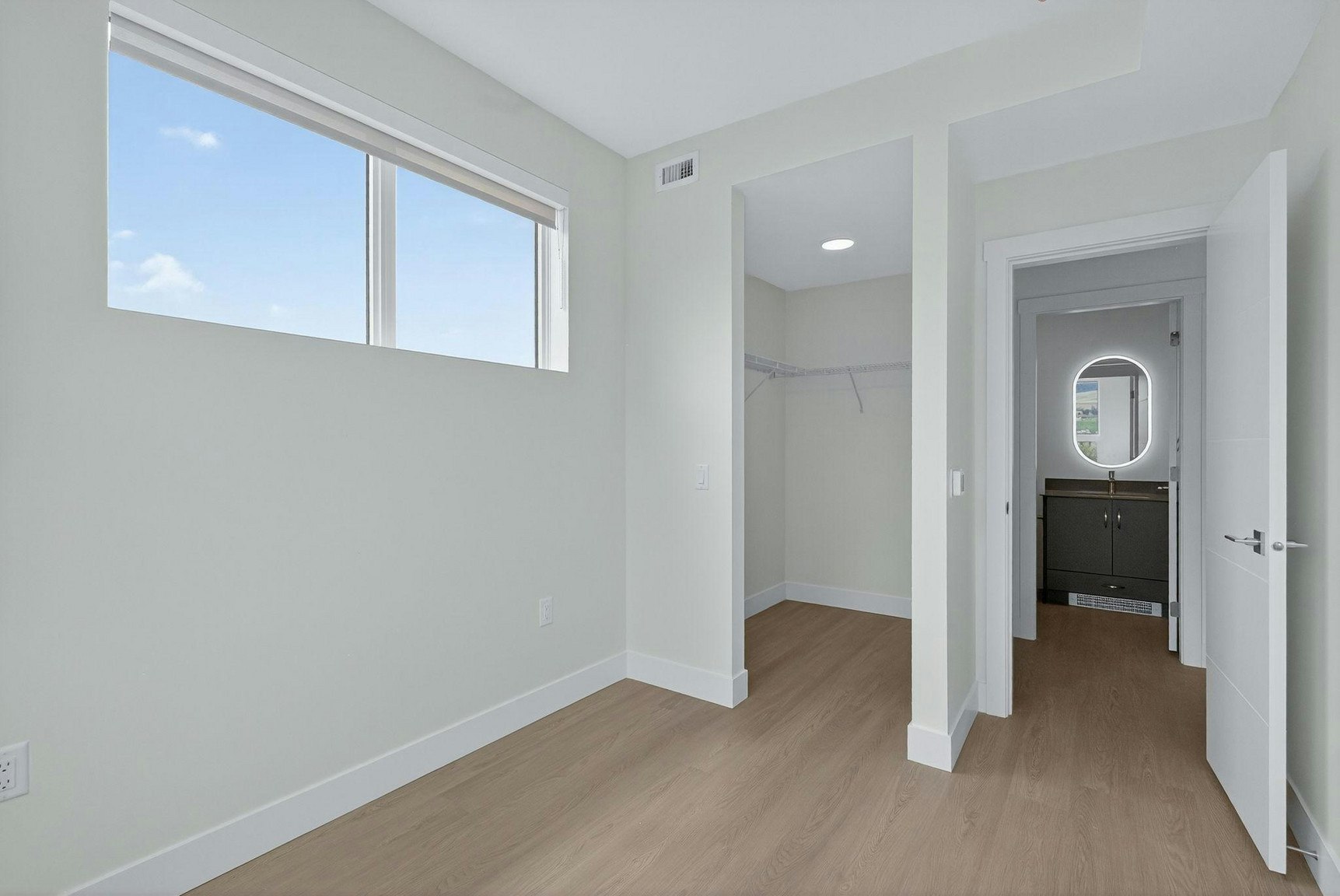 202-285 North Dougall Road, Kelowna, BC, V1X 3K6 - 8