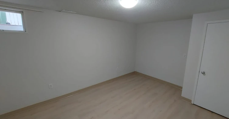 6305 61 Avenue, Red Deer, AB, T4N 5R6 - 3