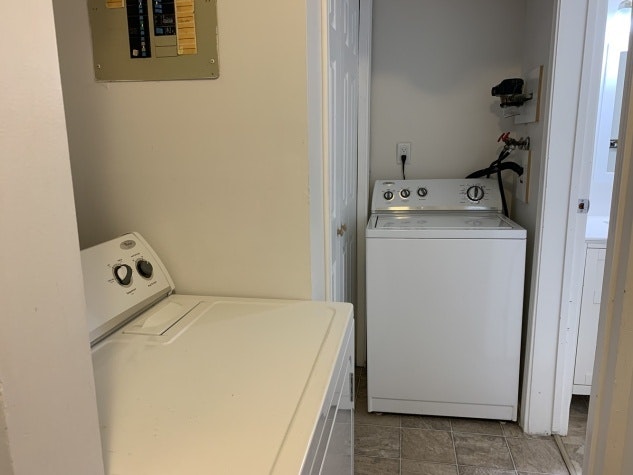 5719 54 Street, Rocky Mountain House, AB, T4T 1H8 - 9