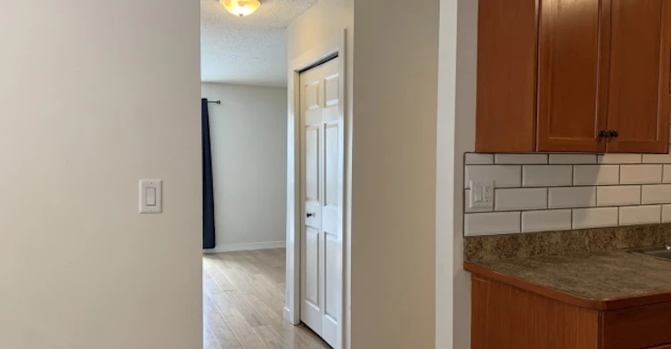 5719 54 Street, Rocky Mountain House, AB, T4T 1H8 - 5