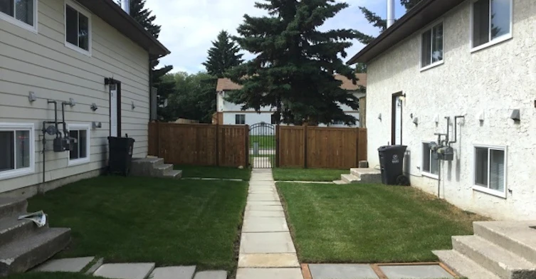 5719 54 Street, Rocky Mountain House, AB, T4T 1H8