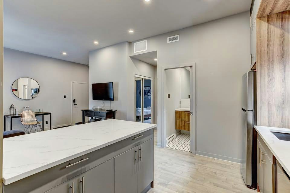 1429 Stanley Rue, Montréal, QC, H3A 1P4 - 13