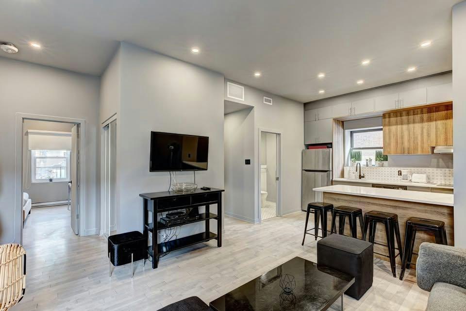 1429 Stanley Rue, Montréal, QC, H3A 1P4 - 4