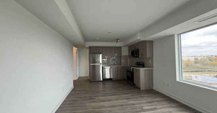 11-1435 Celebration Drive, Pickering, ON, L1W 1L8 - 3