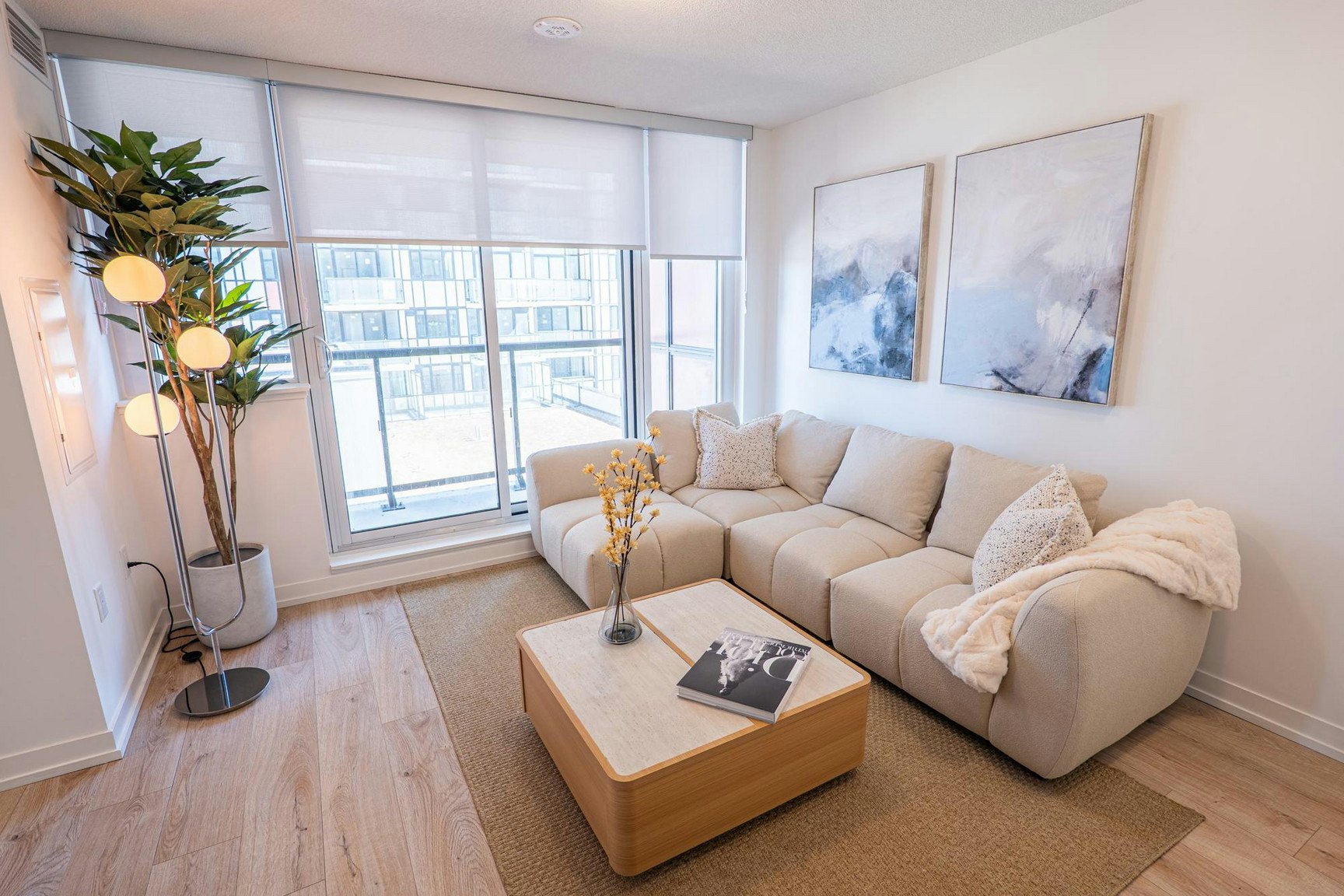 950 Lansdowne Avenue, Toronto, ON, M6H 4K4 - 2