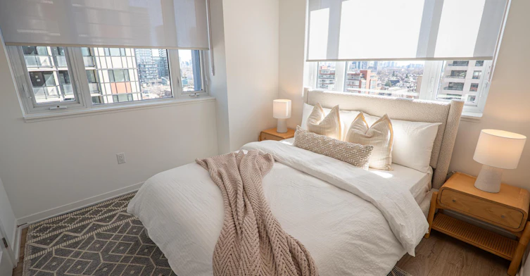950 Lansdowne Avenue, Toronto, ON, M6H 4K4 - 11