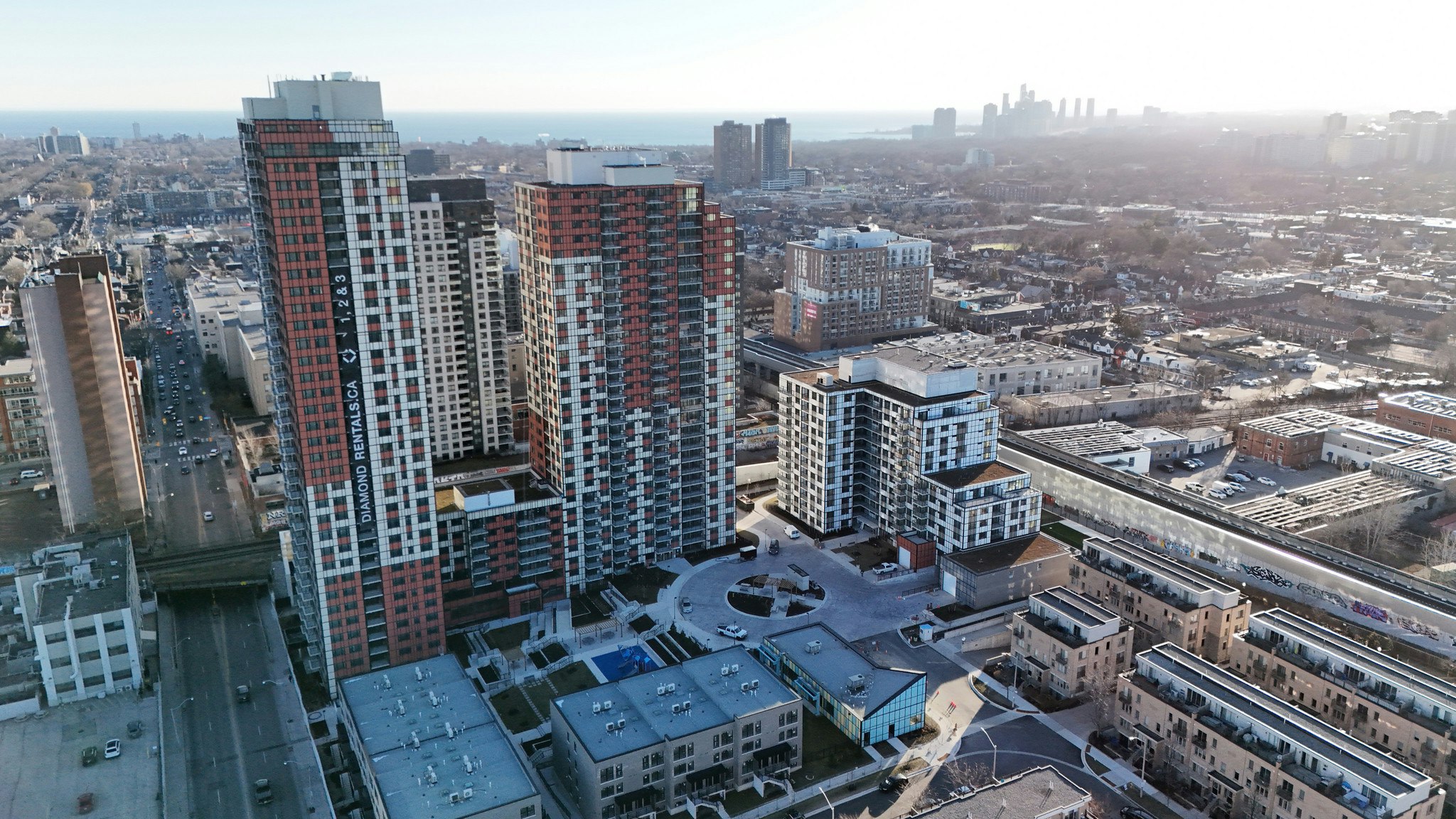 950 Lansdowne Avenue, Toronto, ON, M6H 4K4 - 28