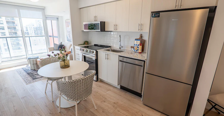 950 Lansdowne Avenue, Toronto, ON, M6H 4K4 - 5