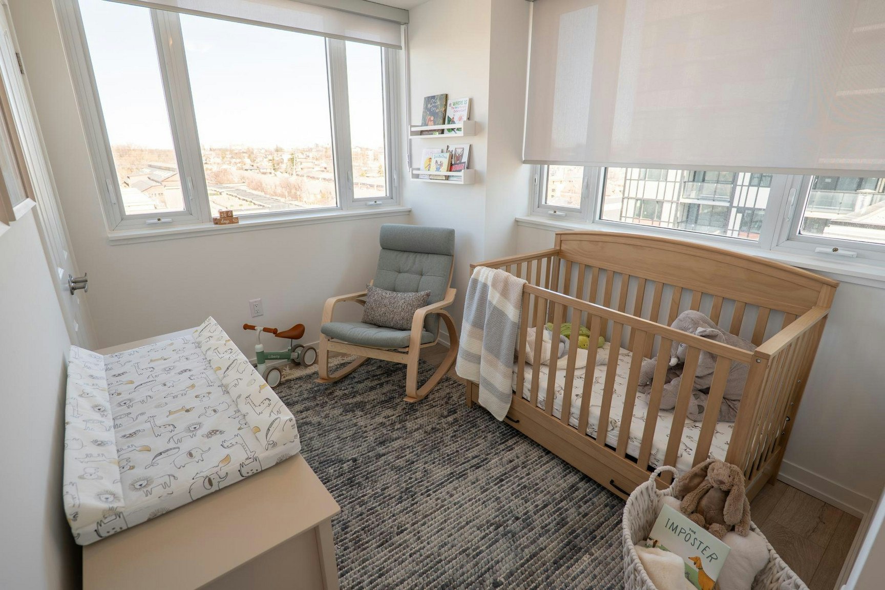 950 Lansdowne Avenue, Toronto, ON, M6H 4K4 - 9