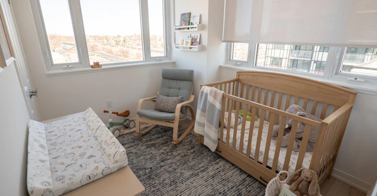 950 Lansdowne Avenue, Toronto, ON, M6H 4K4 - 9