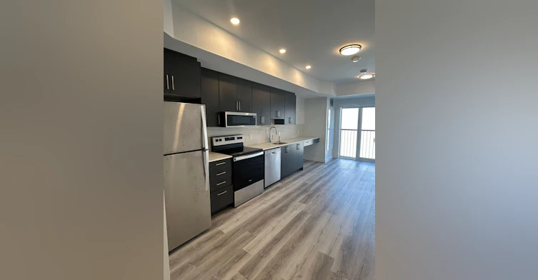 304-177 Armstrong Street, Ottawa, ON, K1Y 2W2 - 7