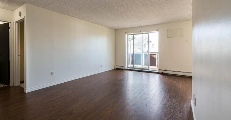 8-5964 Barker Street, Niagara Falls, ON, L2G 1Y4 - 6