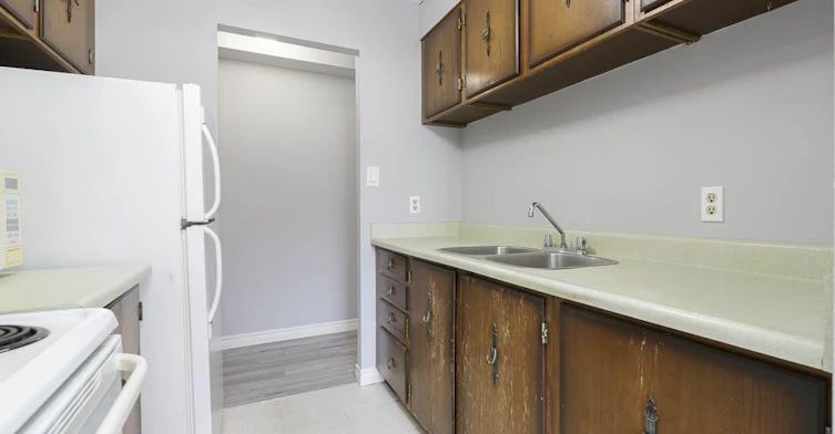 5-5964 Barker Street, Niagara Falls, ON, L2G 1Y4 - 13