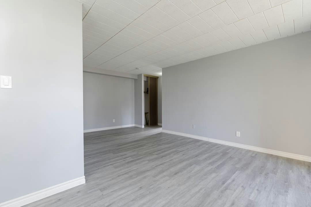 5-5964 Barker Street, Niagara Falls, ON, L2G 1Y4 - 12