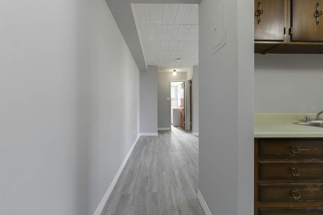 5-5964 Barker Street, Niagara Falls, ON, L2G 1Y4 - 8